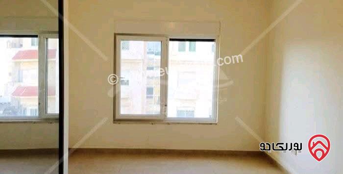 شقة فارغة طابق ثالث مساحة 80م للايجار ديلوكس للعرسان او عائلة صغيرة في عمان - الجاردنز