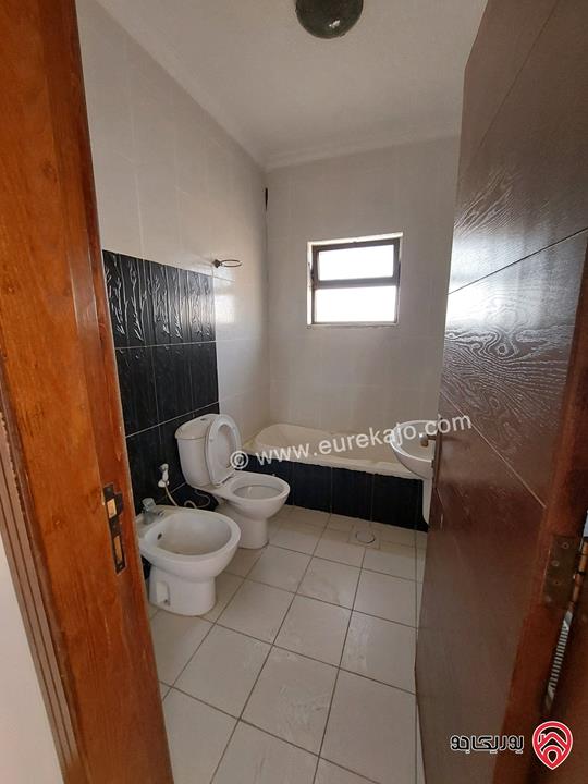 شقة طابق ثالث مساحة 175م للبيع في عمان - ضاحية الرشيد