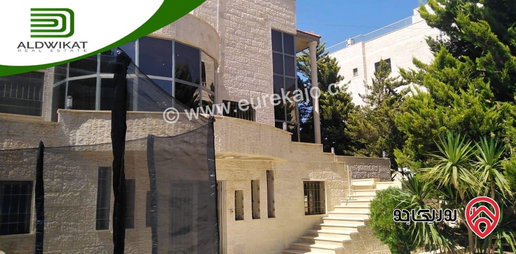 فيلا مستقلة مساحة الارض 790 م مساحة البناء 500 م للبيع في عمان - شفا بدران