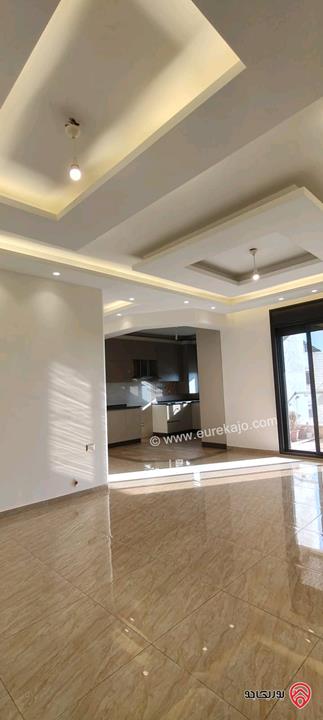 شقة فاخرة طابق أول مساحة 130م للبيع في عمان - البنيات مقابل جامعة البتراء 