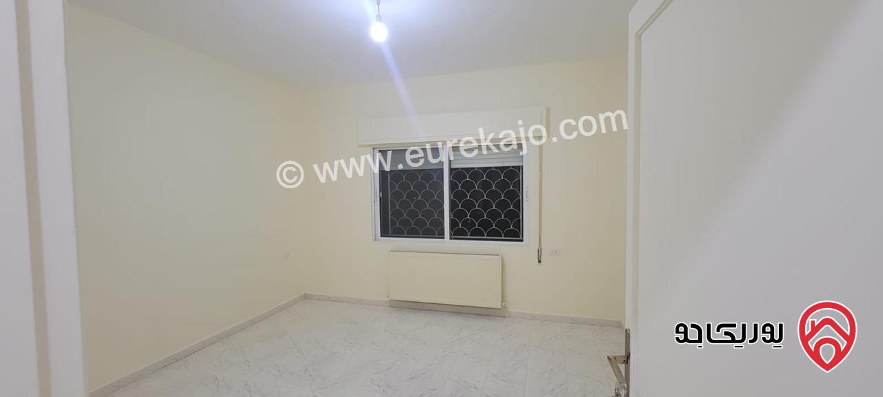 شقتين طابق أول / ثاني مساحة 150م للايجار في عمان - خلدا