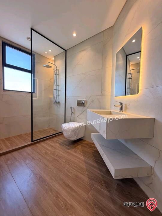 شقة أرضية مساحة 225م داخلي و 123م خارجي للبيع في عمان - كريدور عبدون