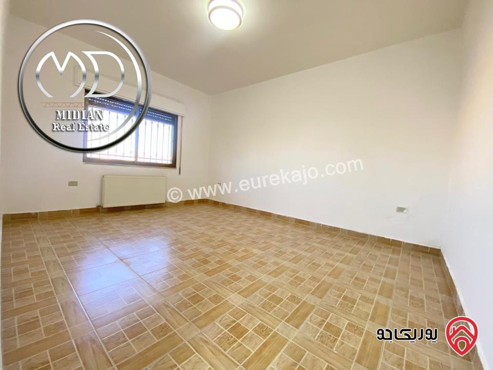 شقة أرضية فارغة للايجار في عمان - خلدا مساحة 175م مع ترس تشطيبات سوبر ديلوكس بسعر مميز