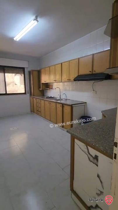 شقة فارغة طابق ثاني مساحة 180م للايجار في عمان - الهاشمي الشمالي 