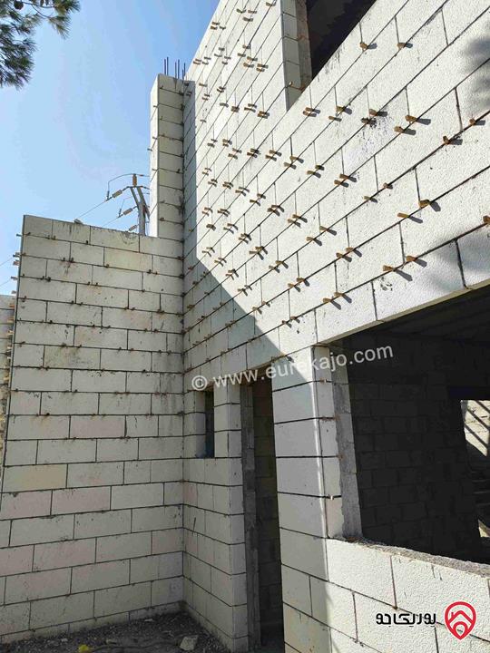 منزل فيلا عظم مساحة البناء 380م على أرض 450م للبيع في عمان - اليادودة