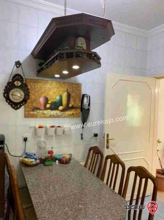 شقة مساحة 200م للبيع في عمان - عبدون