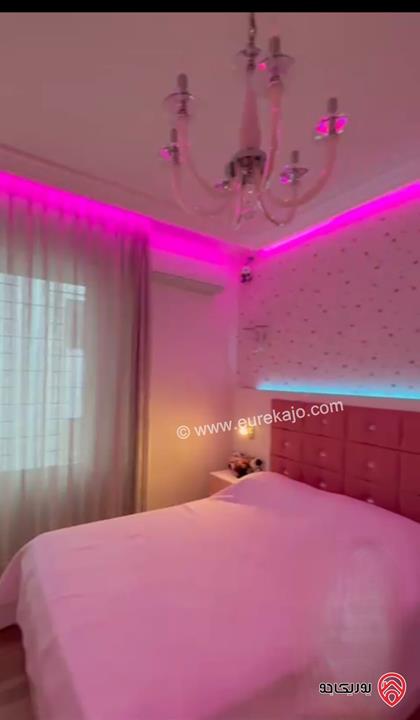 شقة طابق ثالث دوبلكس مساحة 230م للبيع مفروشة في عمان - دير غبار 