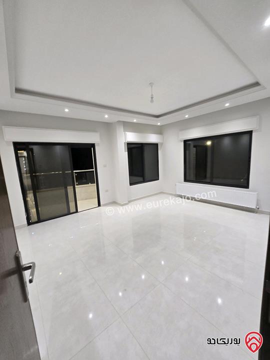 شقة مساحة 160م طابق أول للبيع في عمان - تلاع العلي موقع سكني قرب الخدمات سوبر ديلوكس جديدة 