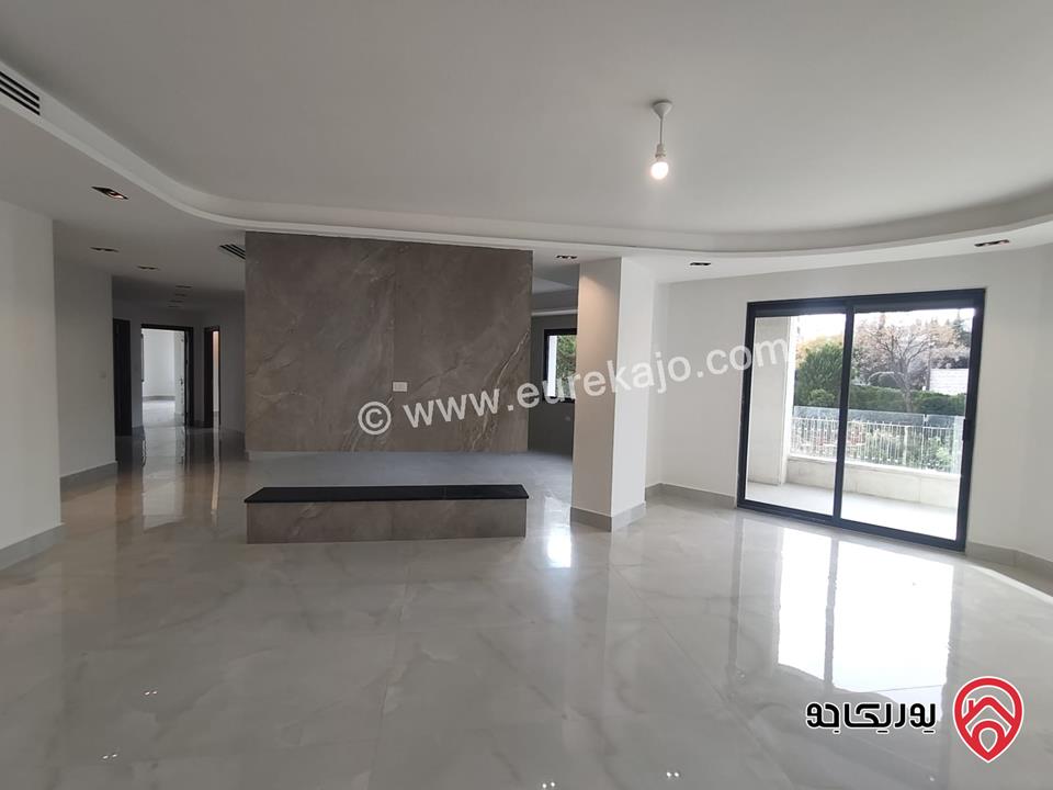 شقق مساحة 330م / 350م للبيع في عمان - الدوار الرابع  