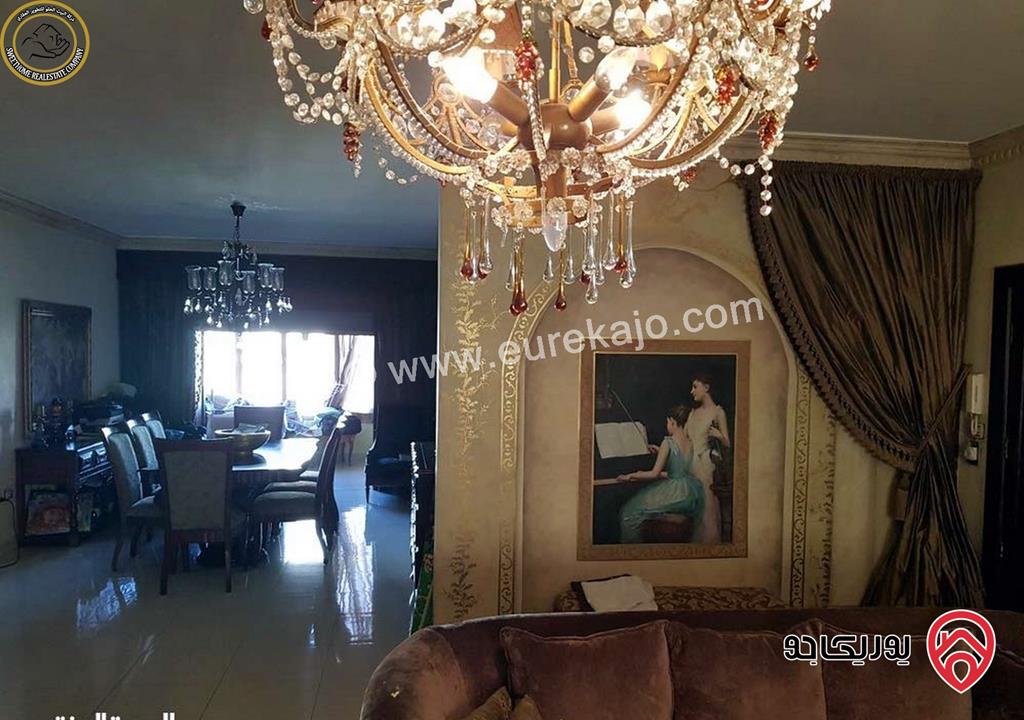 شقة أرضية فاخرة للبيع في جبل عمان  - خلف قصر زهران 190م تشطيب سوبر ديلوكس بسعر مغري