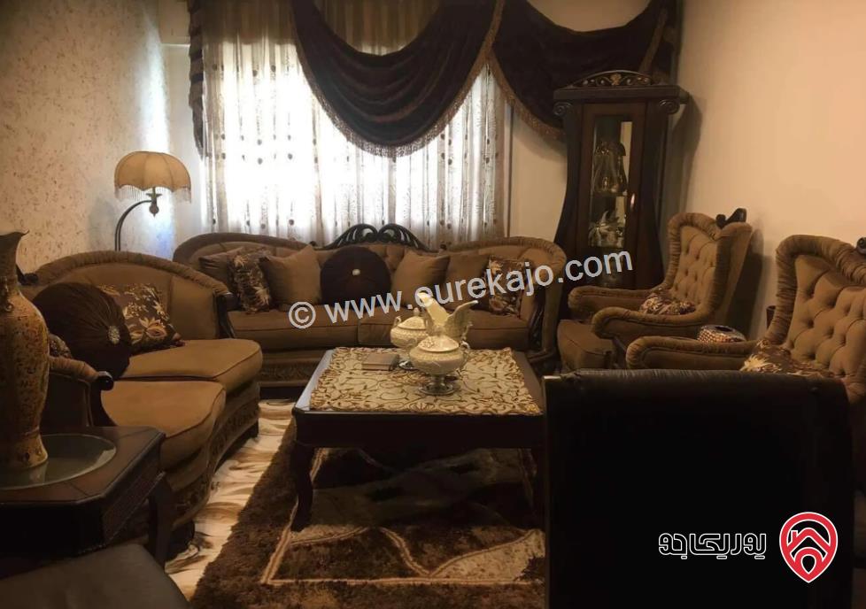 شقة مساحة 155م طابق أول للبيع في جبل الحسين 