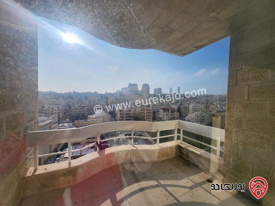 شقة مساحة 200م طابق ثالث للبيع في عمان - الشميساني 