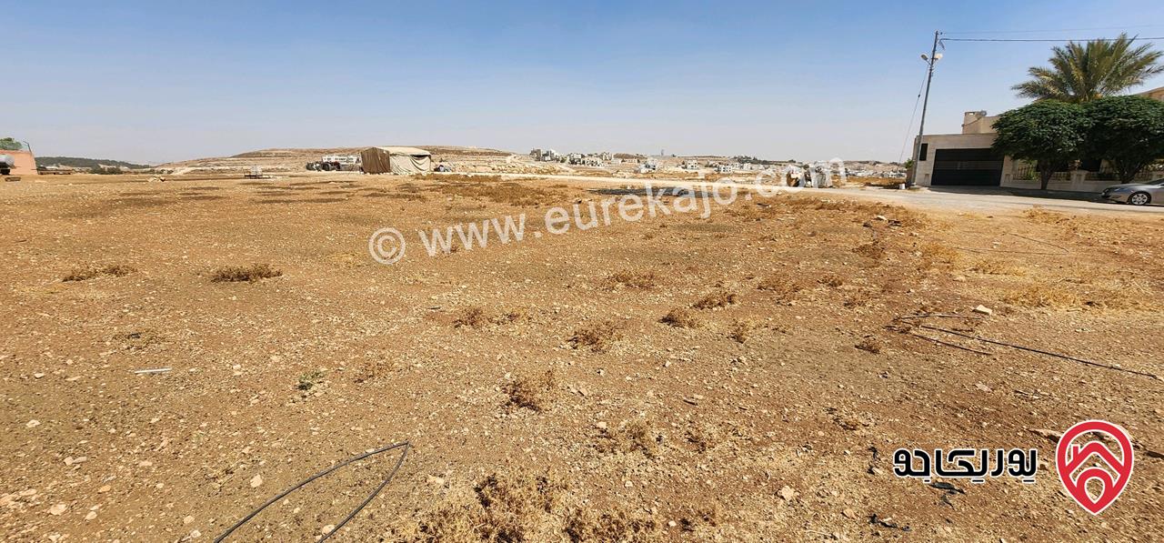 قطعة أرض سكنية مساحة 790م للبيع في عمان - ناعور منطقة فلل حديثة مميزة من المالك مباشرة 
