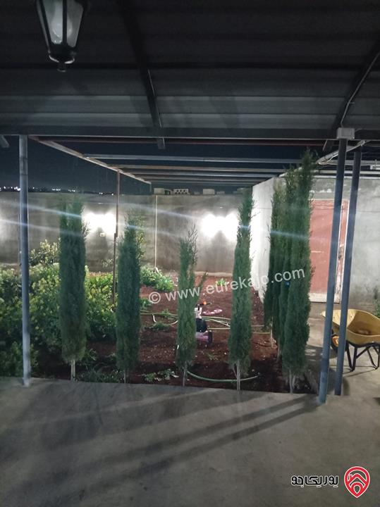 بيت مساحة 95م على أرض 500م للبيع في المفرق الغدير الاخضر