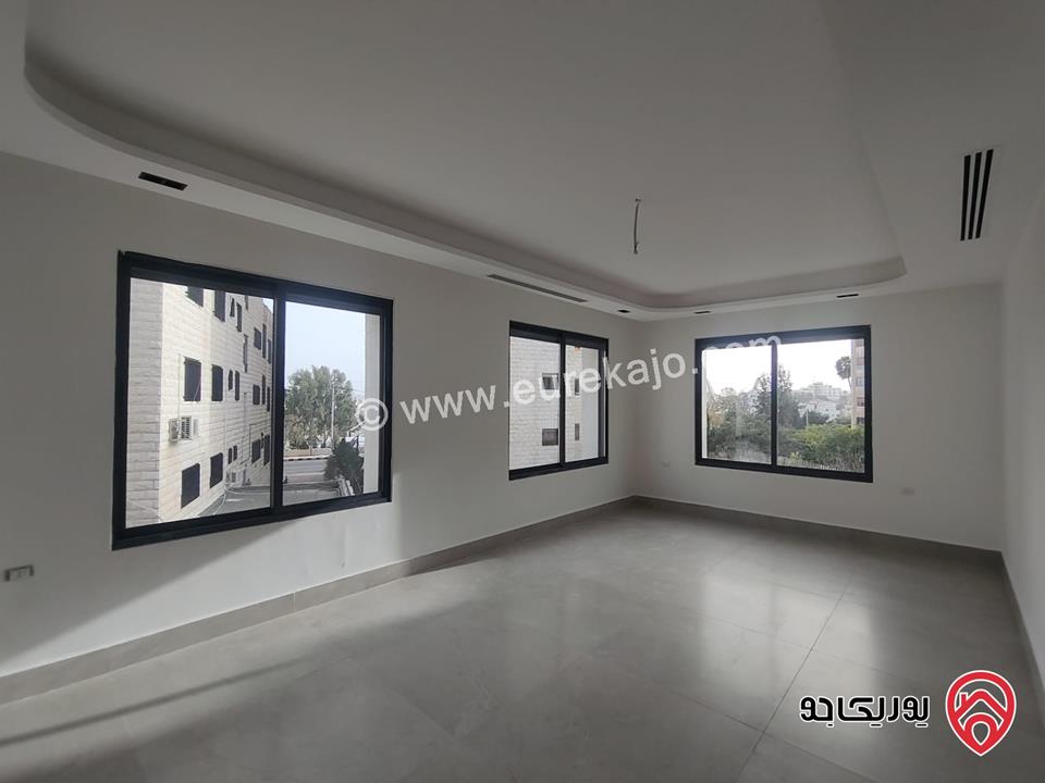 شقق مساحة 330م / 350م للبيع في عمان - الدوار الرابع  