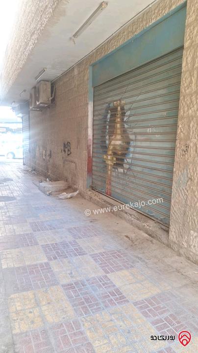 مبنى تجاري للبيع في الزرقاء الوسط التجاري