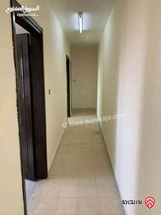 شقة طابق ثالث مساحة 80م للبيع  في عمان - المقابلين