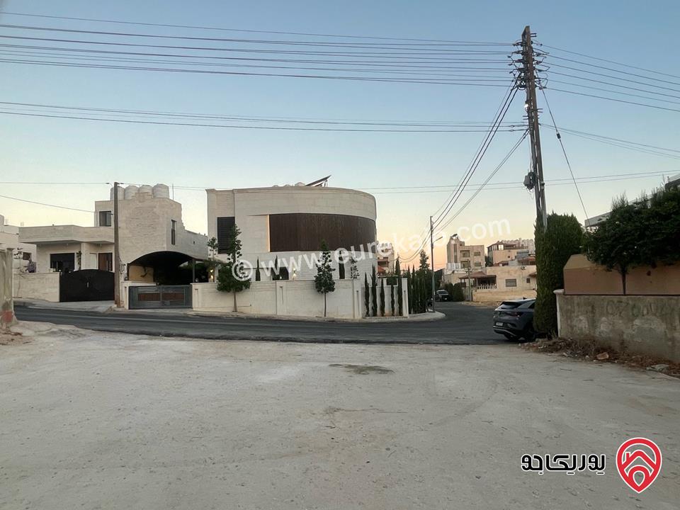 أرض مساحة 395م للبيع في عمان - البنيات