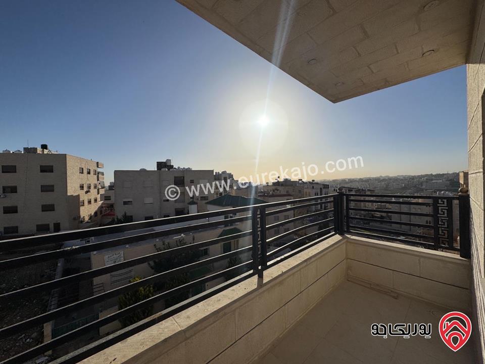شقة طابق ثالث دوبلكس مساحة 235م للبيع في عمان - الجبيهة ام زويتينة