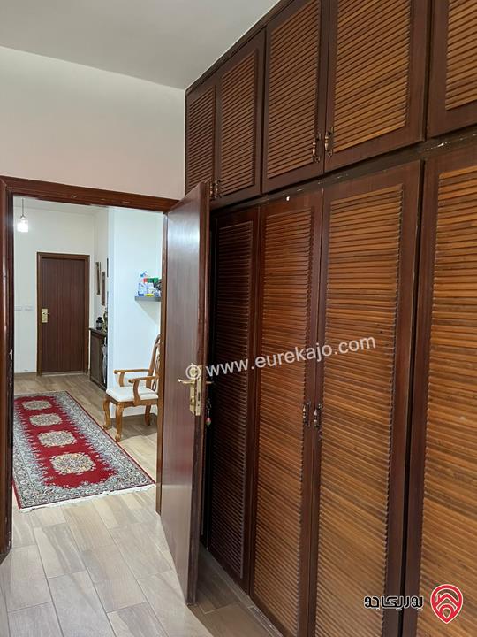 فيلا مميزة 3 طوابق للبيع في عمان - طبربور