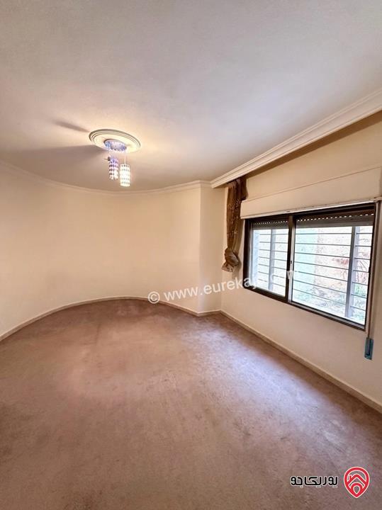 شقة شبه ارضي مساحة 145م داخلي و 105م خارجي للبيع في عمان - عرجان 