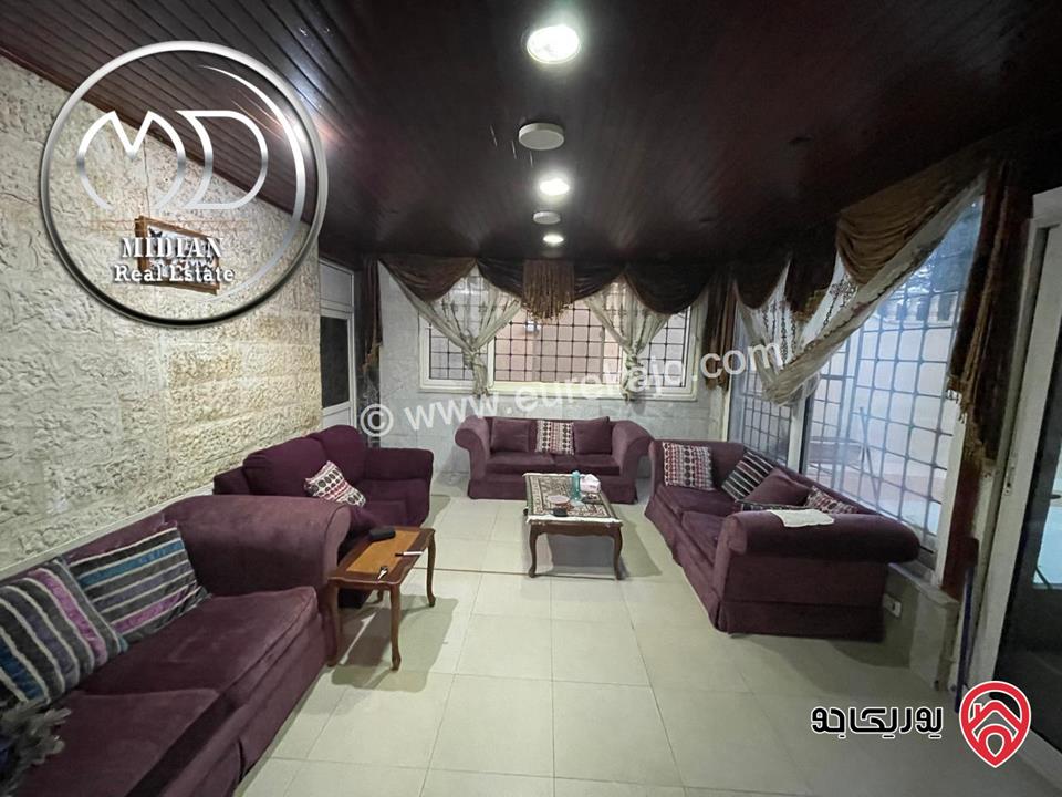 شقة شبه ارضي للبيع في عمان - ضاحية الرشيد مساحة 175م مع ترس 60م تشطيبات سوبر ديلوكس بسعر مميز