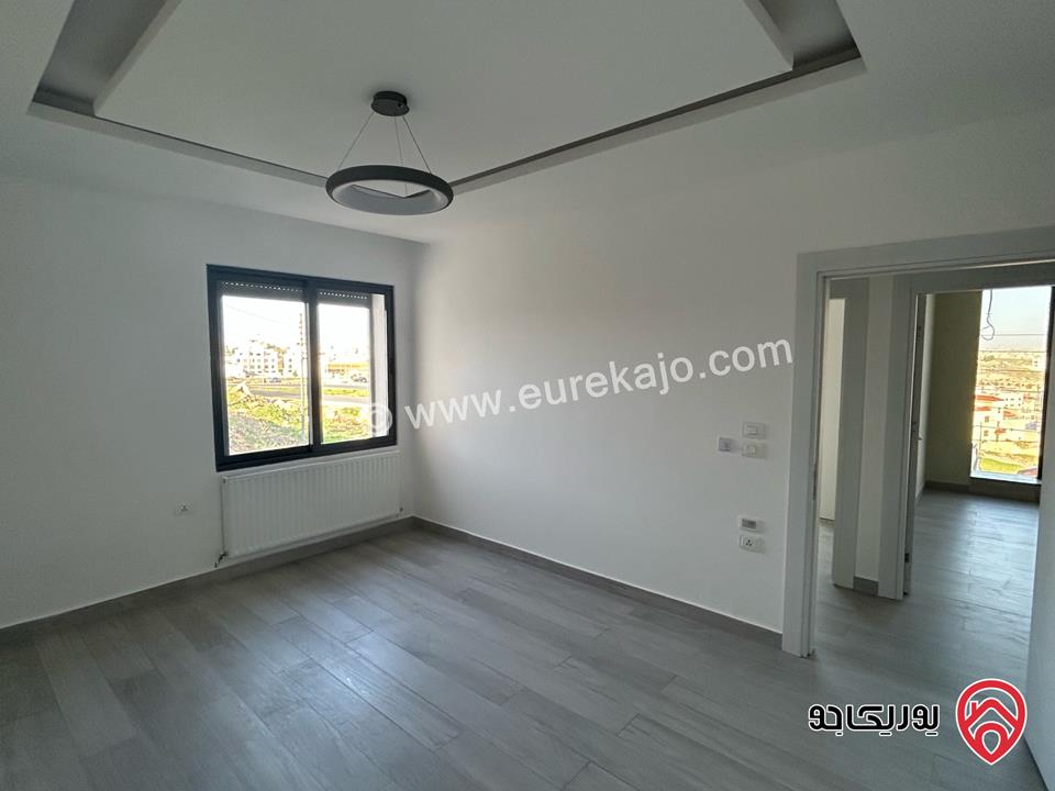 شقة طابقية سوبر ديلوكس مساحة 190م للايجار في مشروع أوكسجين في عمان - حي الياسمين رجم عميش 