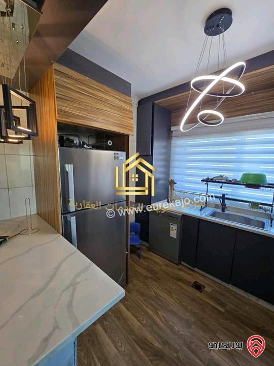 شقة فارغة مساحة 130م طابق ثالث للإيجار في عمان - الجاردنز 