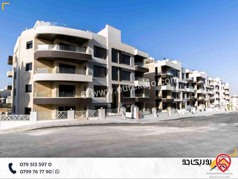 شقة شبه أرضي مساحة 177م مع ترس 50م للبيع في عمان - طريق المطار