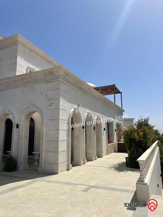 قصر فاخر مساحة البناء 2000م على أرض 2 دونم و 650م للبيع في عمان - دابوق 