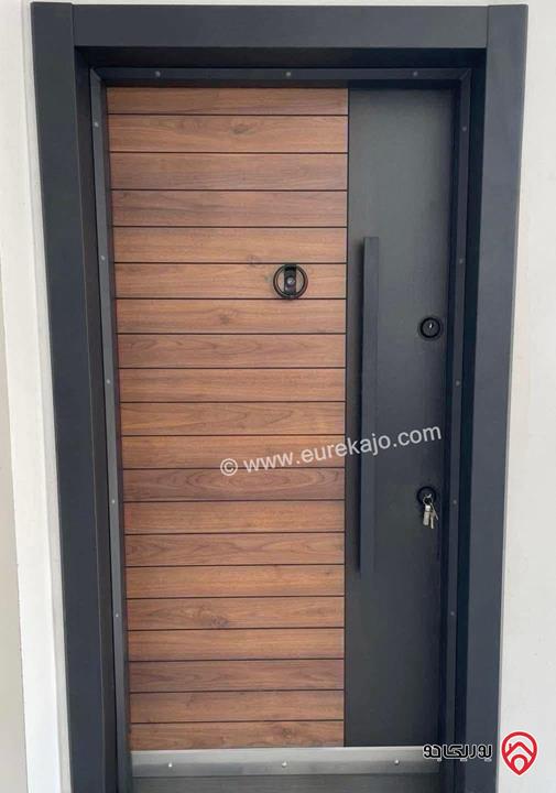 شقة فاخرة جديدة ارضية مساحة 188م داخلي و 90م خارجي للبيع في عمان - الجبيهة