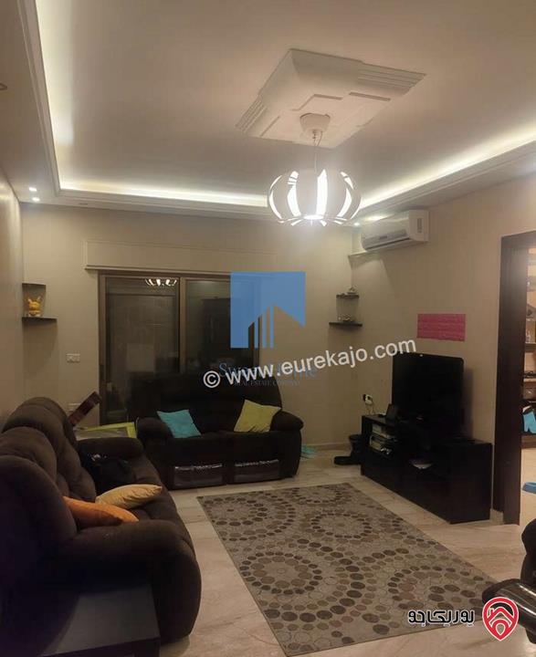 شقة فاخرة طابق اول 180م تشطيب سوبر ديلوكس بسعر مغري للبيع في عمان - خلدا