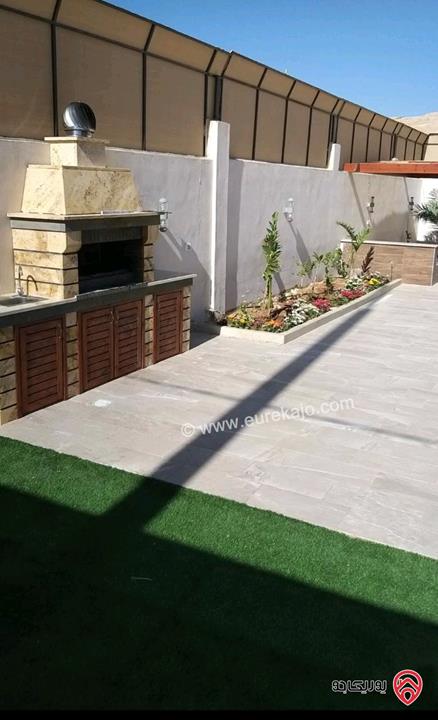 شـاليه مـفروش مساحة الأرض 550م والبناء 150م للبيع في البحر الميت منطقة الشونة الجنوبية الجوفة