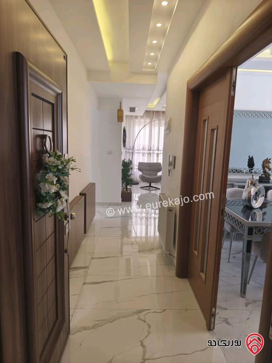 شقة طابق ثاني مساحة 150م للبيع مفروشة في عمان - الظهير