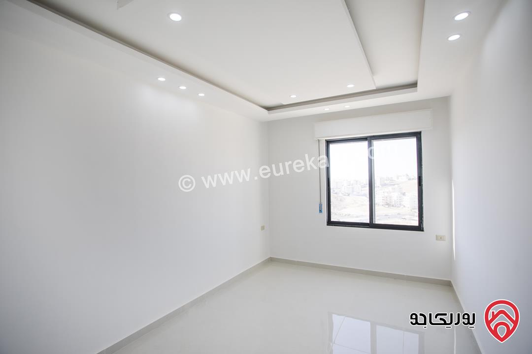 شقة طابق اول مساحة 130م للبيع في عمان - ابو علندا من المالك كاش او اقساط