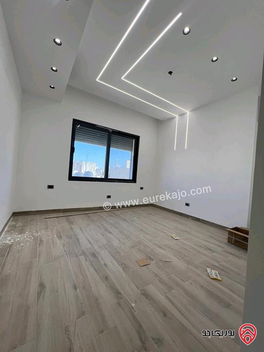 شقة فاخرة لم تسكن مساحة 210م للايجار في عمان - الرابية