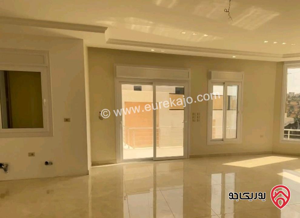منزل مساحة 615م على أرض 750م للبيع في عمان -  بدر الجديدة - بلال