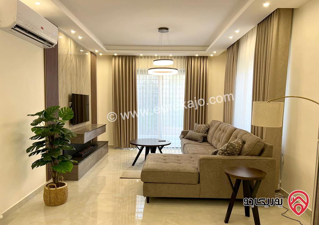 شقة فخمة مفروشة مساحة 100م مع حديقة 120م ومدخل خاص للإيجار في عمان - عبدون