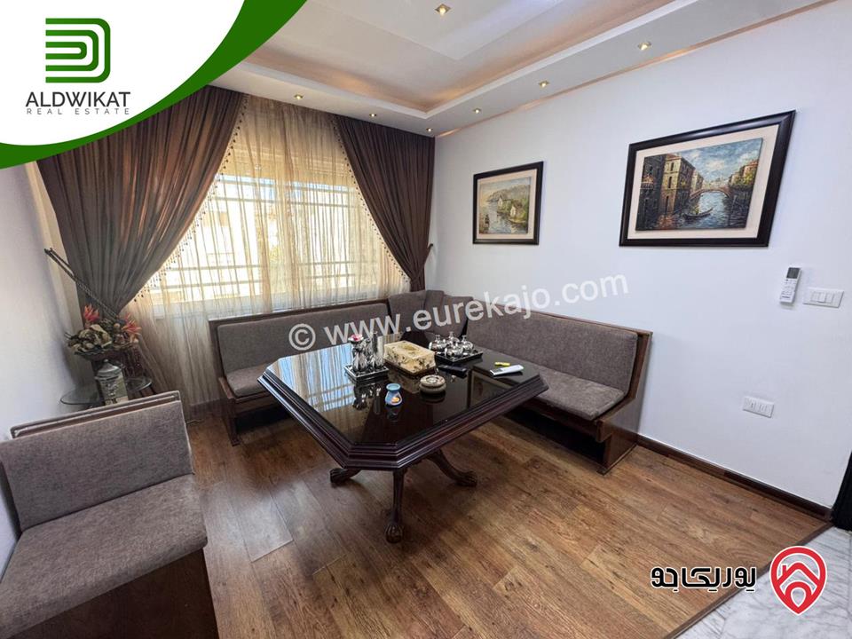 شقة مفروشة للبيع او للايجار في عمان - الصويفية طابق ثالث مساحة 160م ومساحة الترس 10م موقع مميز