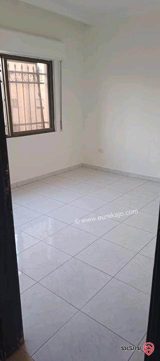 شقة طابق ثالث مساحة 130م للبيع بالاقساط في عمان - ام نوارة 