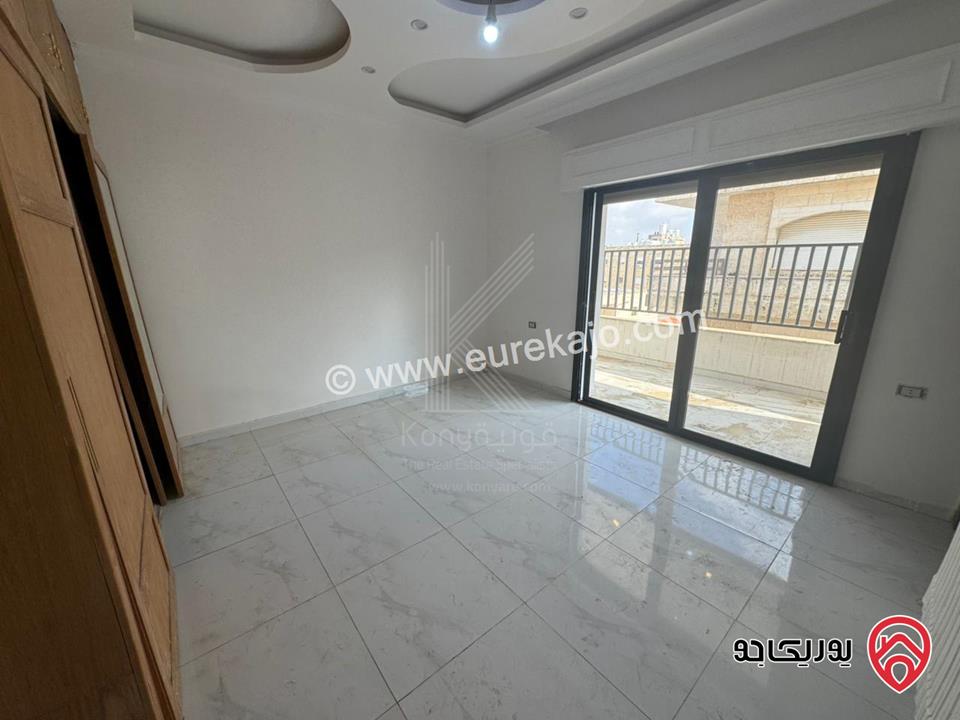 شقة فاخرة طابق ثالث مساحة 401م للبيع في عمان - الشميساني