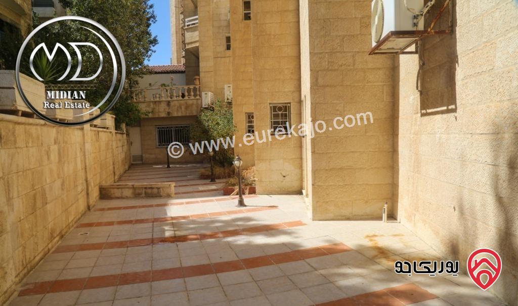شقة ارضية للبيع في عمان - دير غبار مساحة 220م مع ترس و حديقة 250م تصلح تجاري بسعر مميز