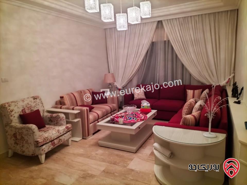 شقة شبه ارضي مساحة 205م للبيع في عمان - خلدا