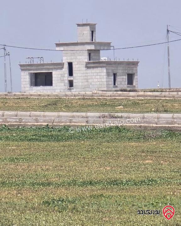 مشروع روابي المطار قطع أراضي عدد 4 مساحة كل قطعة 500م للبيع في عمان - القسطل