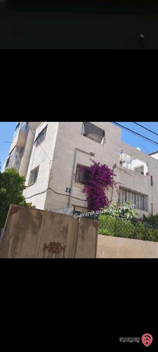 عمارة على أرض 521م للبيع في عمان - حي نزال
