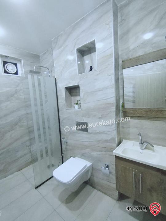 شاليه مساحة الأرض 624م ومساحة البناء 150م للبيع في البحر الميت