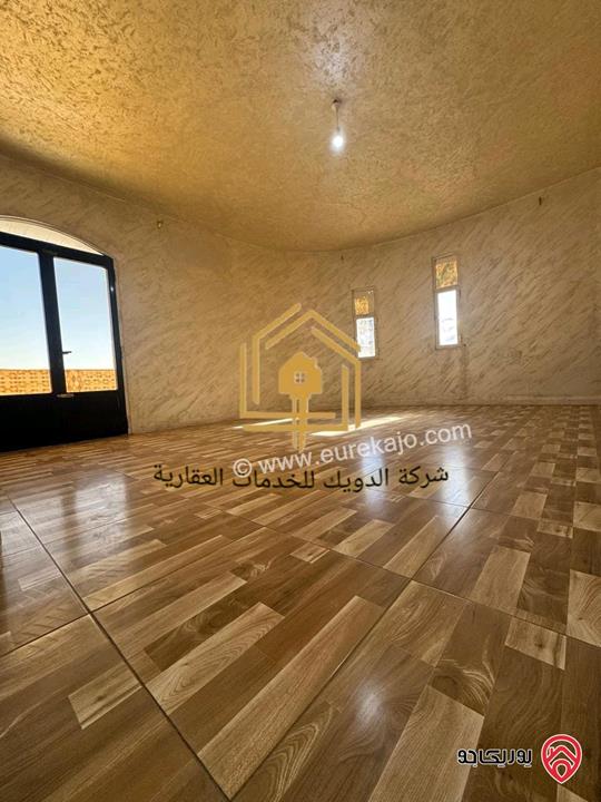 شقة فارغة طابق ثالث مساحة 110م للإيجار في عمان - تلاع العلي 