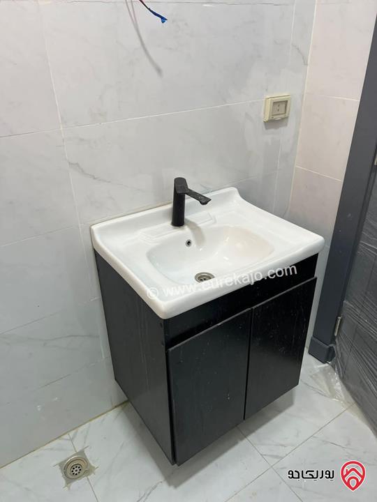 فيلا مستقلة فاخرة مساحة 340م على أرض 500م للبيع جديدة لم تسكن في عمان - ناعور