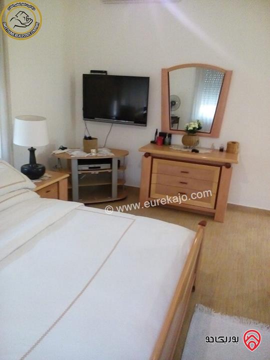 شقة أرضية مفروشة مميزة للبيع في عمان - دير غبار 200م مع ترس40م بسعر مغري