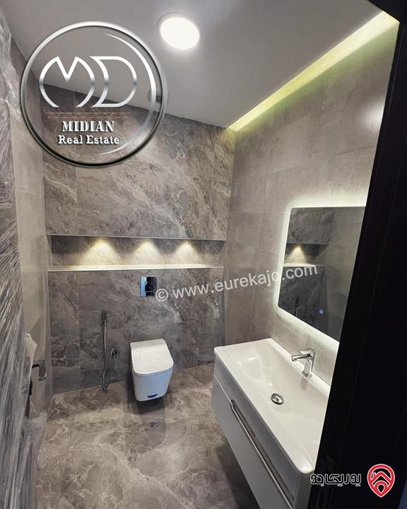 شقق ارضي و شبه ارضي جديدة للبيع في عمان - ضاحية الرشيد مساحة 165م مع تراسات تشطيبات سوبر ديلوكس بسعر مميز